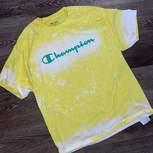 Champion T-shirt